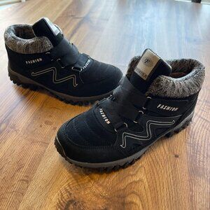 Black Fashion Winter Boots | Size 8 (39)